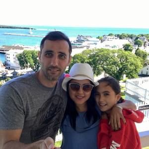 Meet your Posher, Nathaly